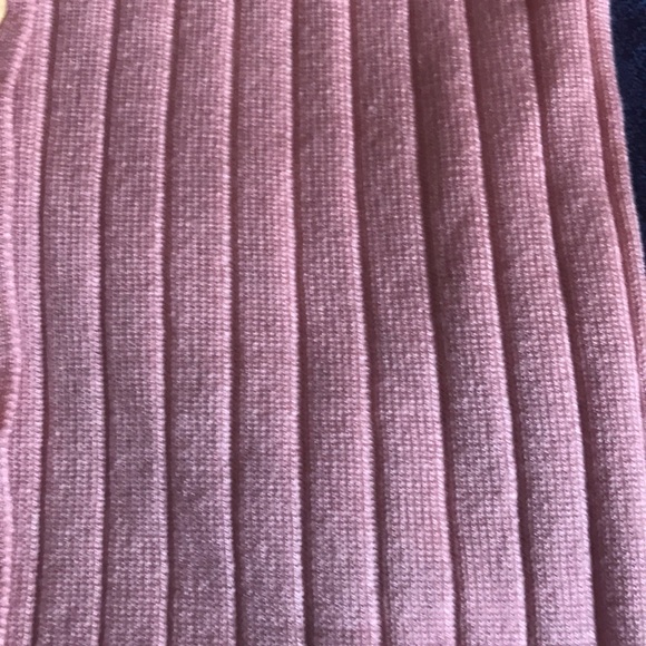 Pink tank top - Picture 3 of 7